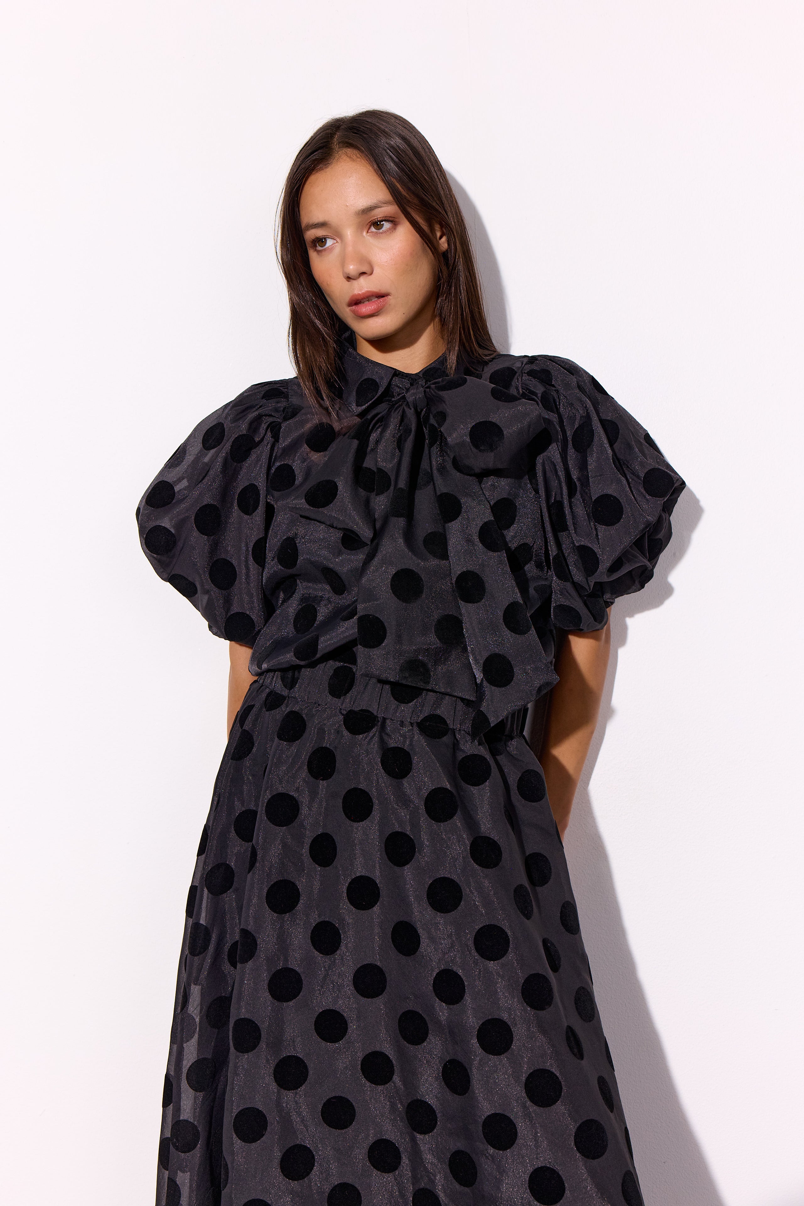 HUNKØN Bobby Long Skirt Nederdele Black w/dots