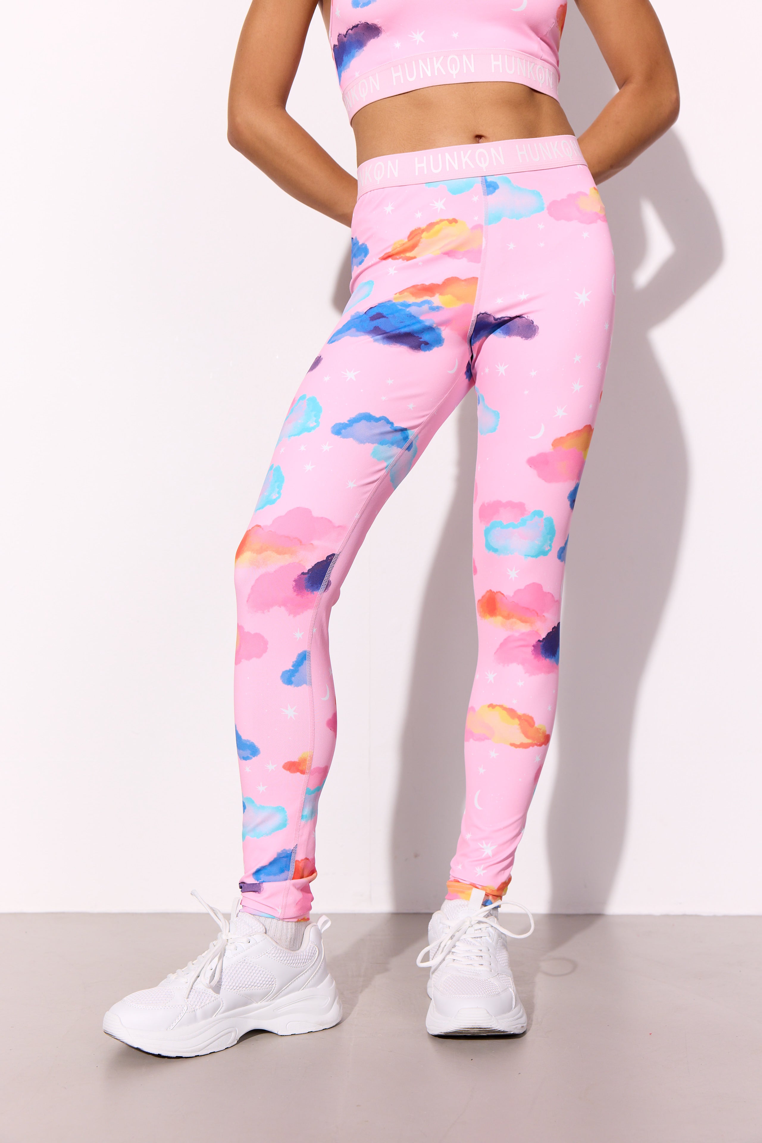 HUNKØN Diana Leggings Leggings Pink sky Art Print