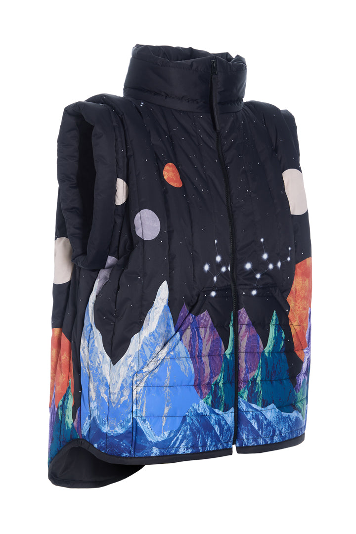 HUNKØN Justice Short vest Vests Outer Space Art Print