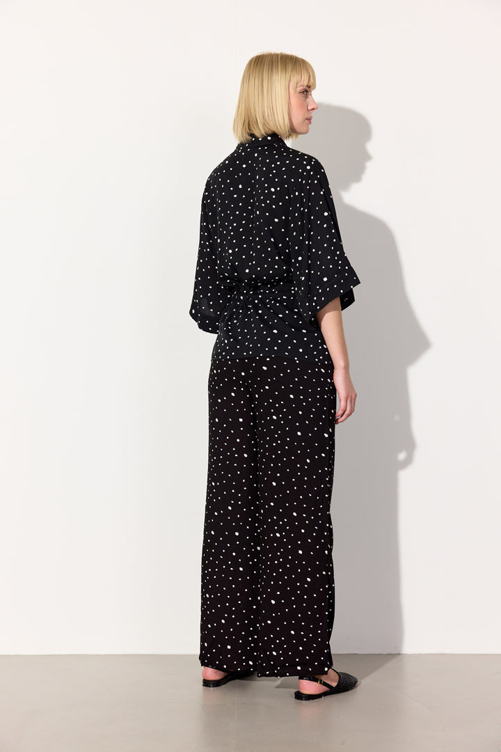 HUNKØN Kris Shirt Skjorter Black w/White dots