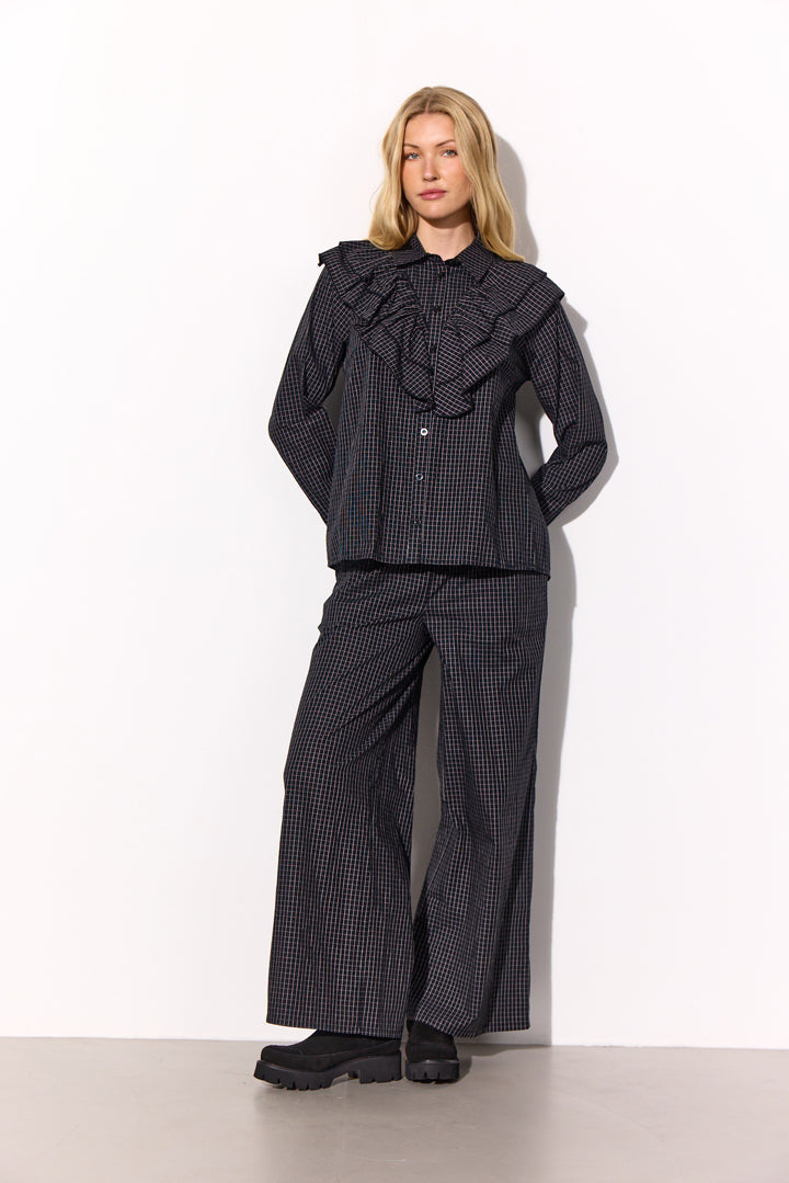 HUNKØN Luca Shirt Skjorter Black