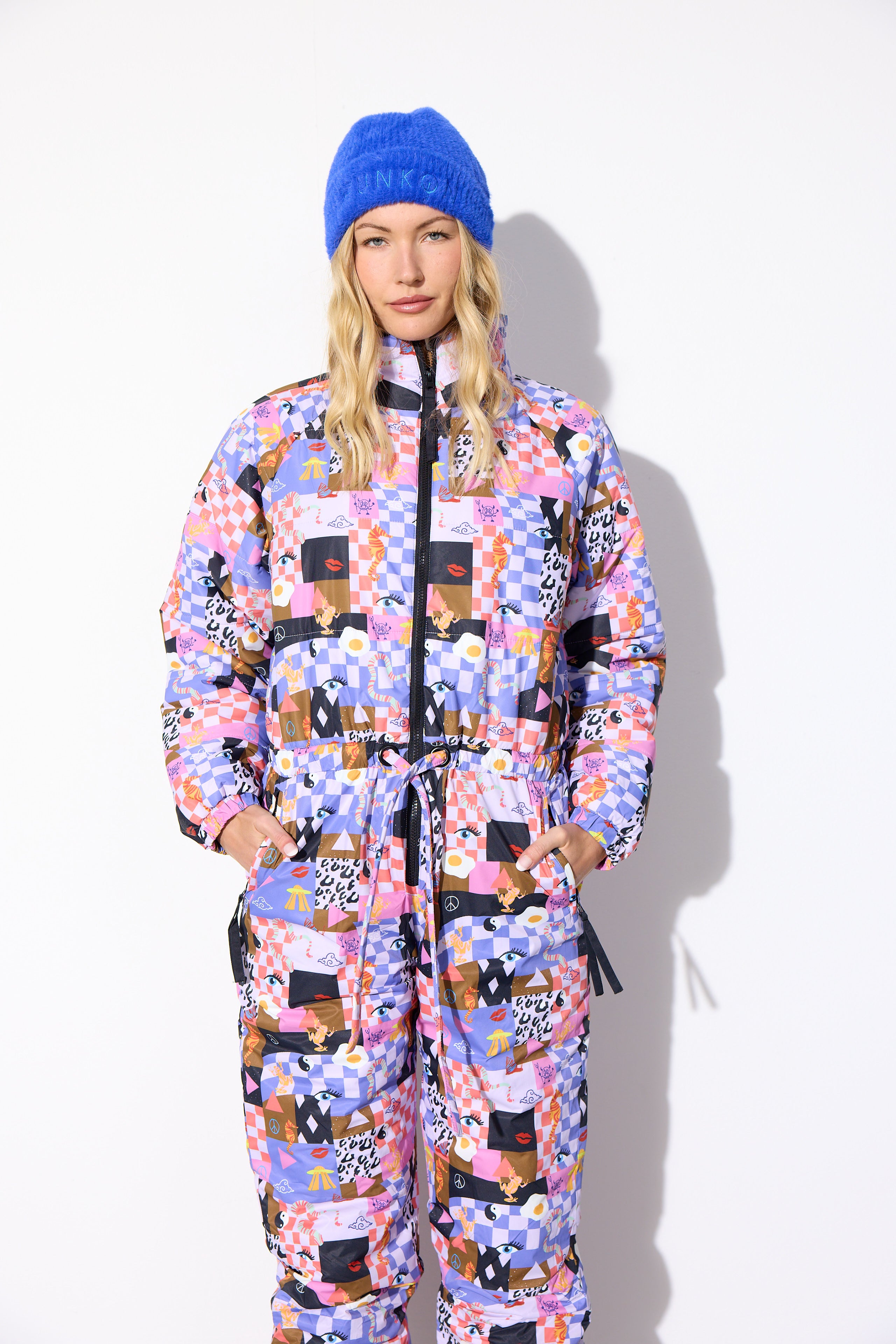 HUNKØN Roxanna Snowsuit Flyverdragter Multiverse Art Print