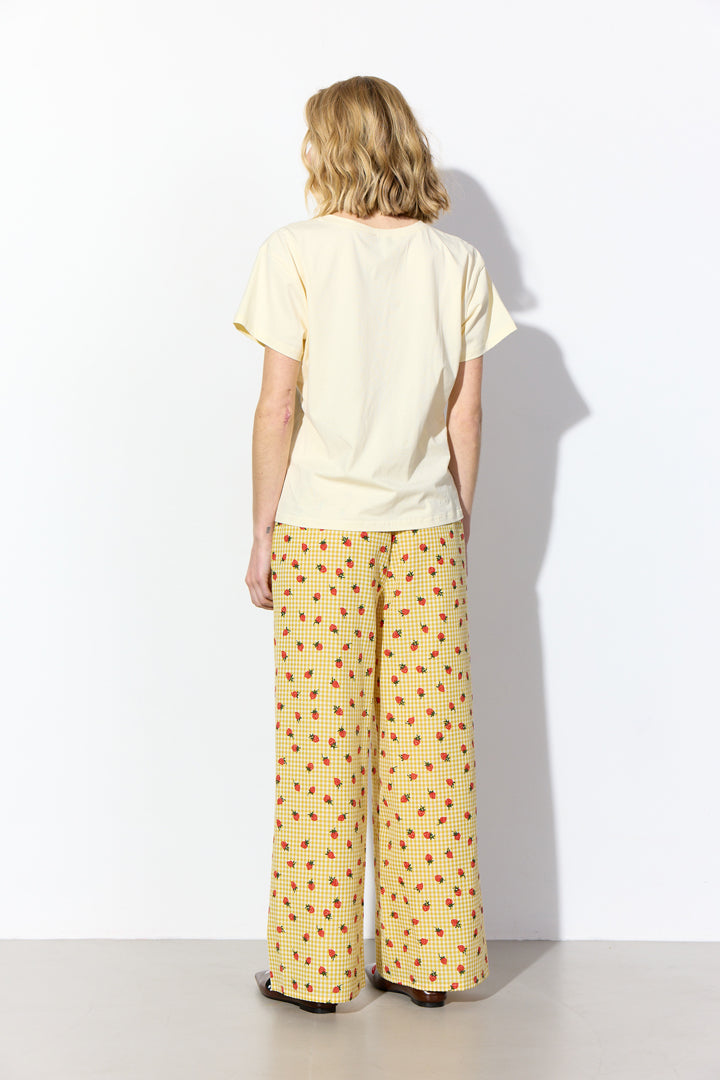 HUNKØN Sweet treat T-shirt T-shirts Light Yellow
