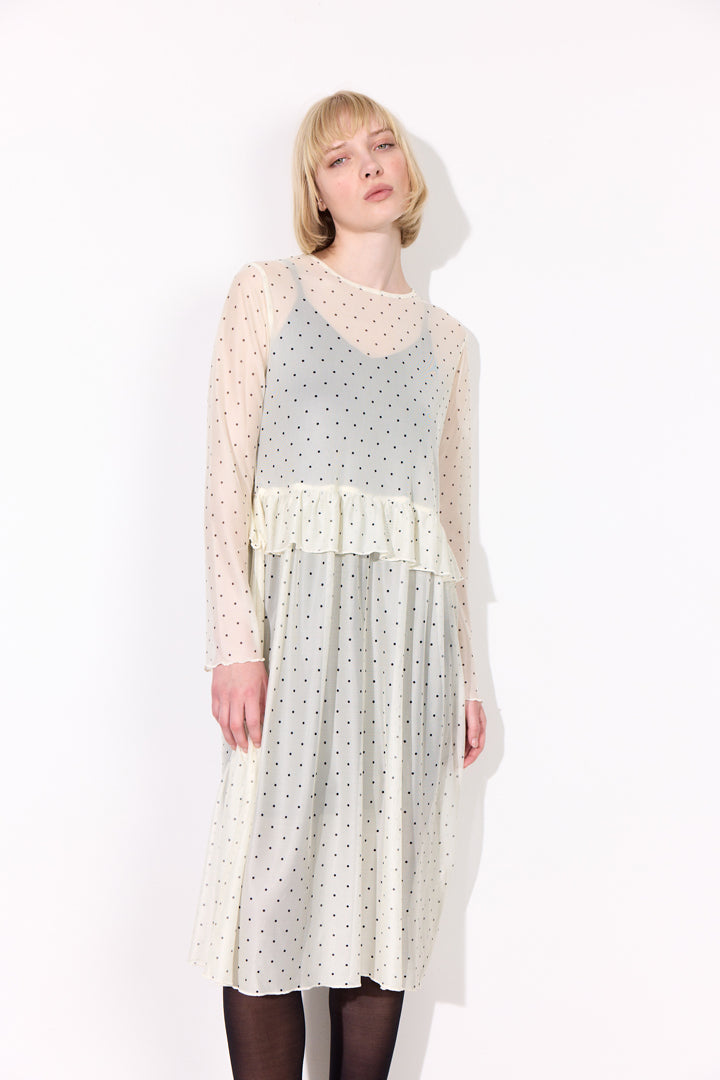 HUNKØN Tova Mesh Dress Kjoler Cream