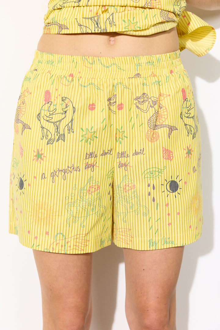 HUNKØN Zoe Shorts Shorts Yellow Sea Creatures Art Print