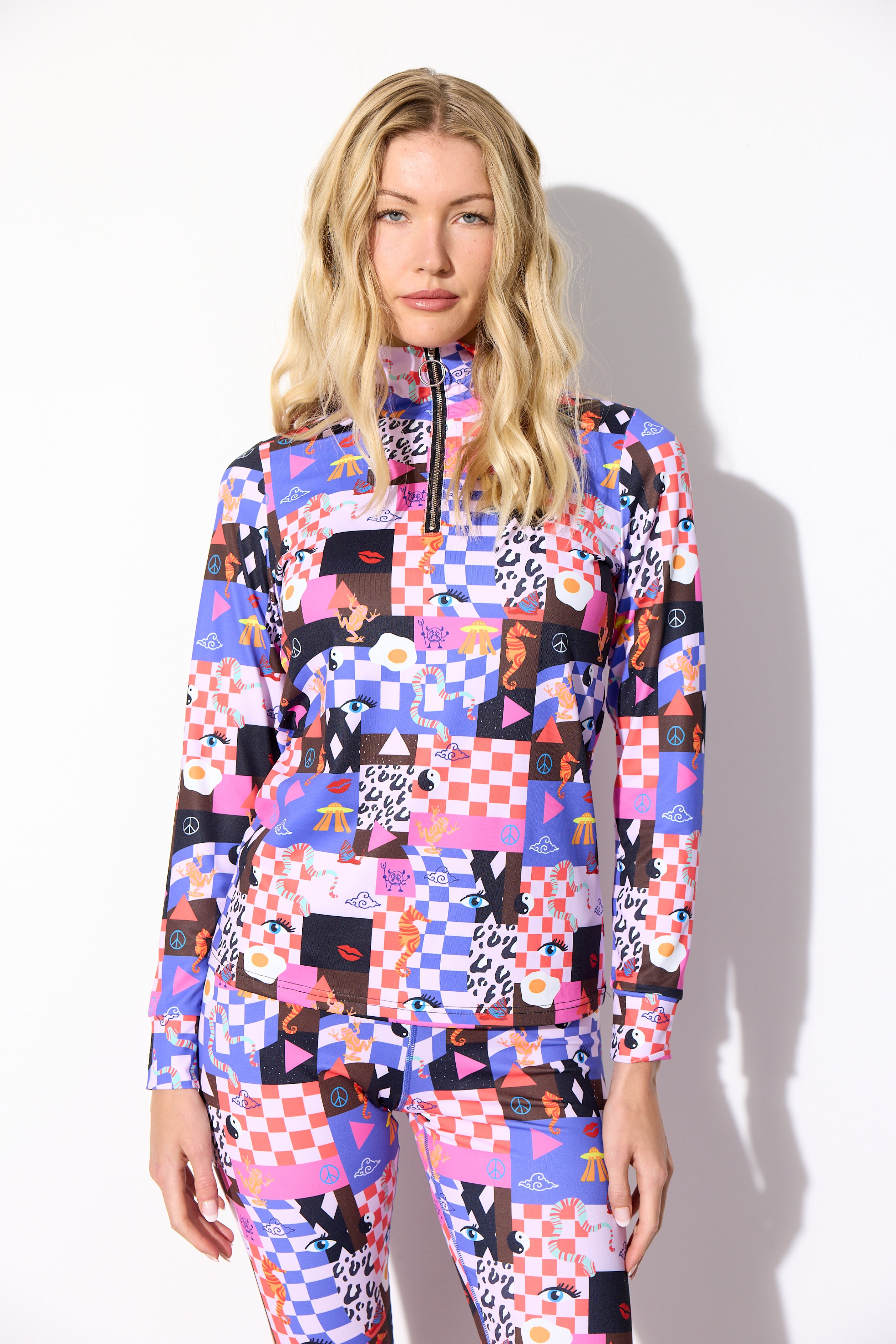 HUNKØN Alba Zipper Blouse Bluser Multiverse Art Print