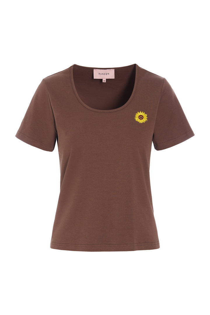 HUNKØN Blossom T-shirt T-shirts Brown