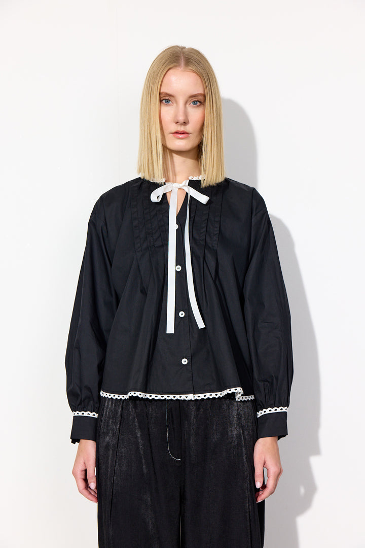 HUNKØN Britt Shirt Skjorter Black