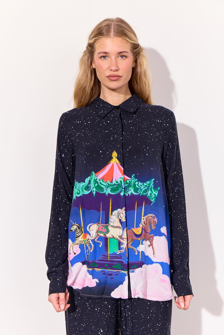 HUNKØN Calista Shirt Skjorter Dream Fairground Art Print