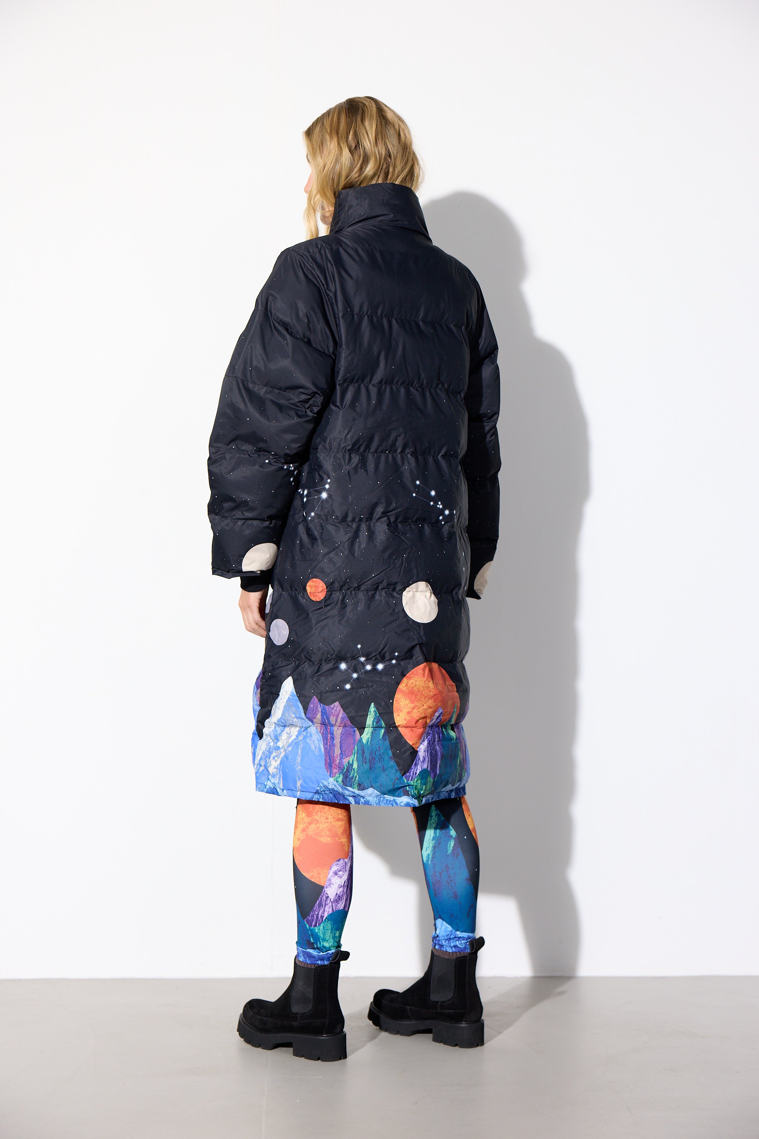HUNKØN Justice Jacket Jakker Outer Space Art Print