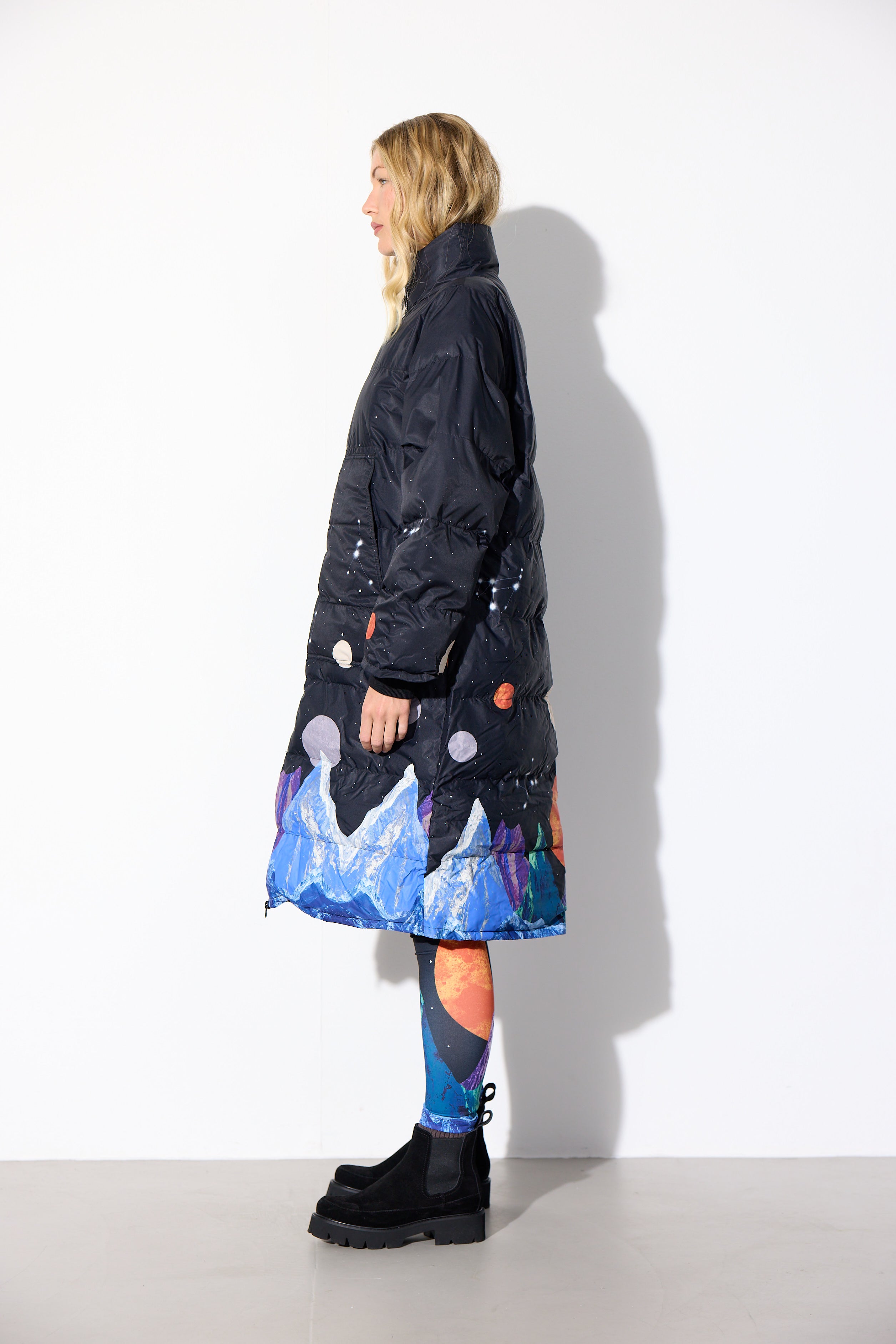 HUNKØN Justice Jacket Jakker Outer Space Art Print