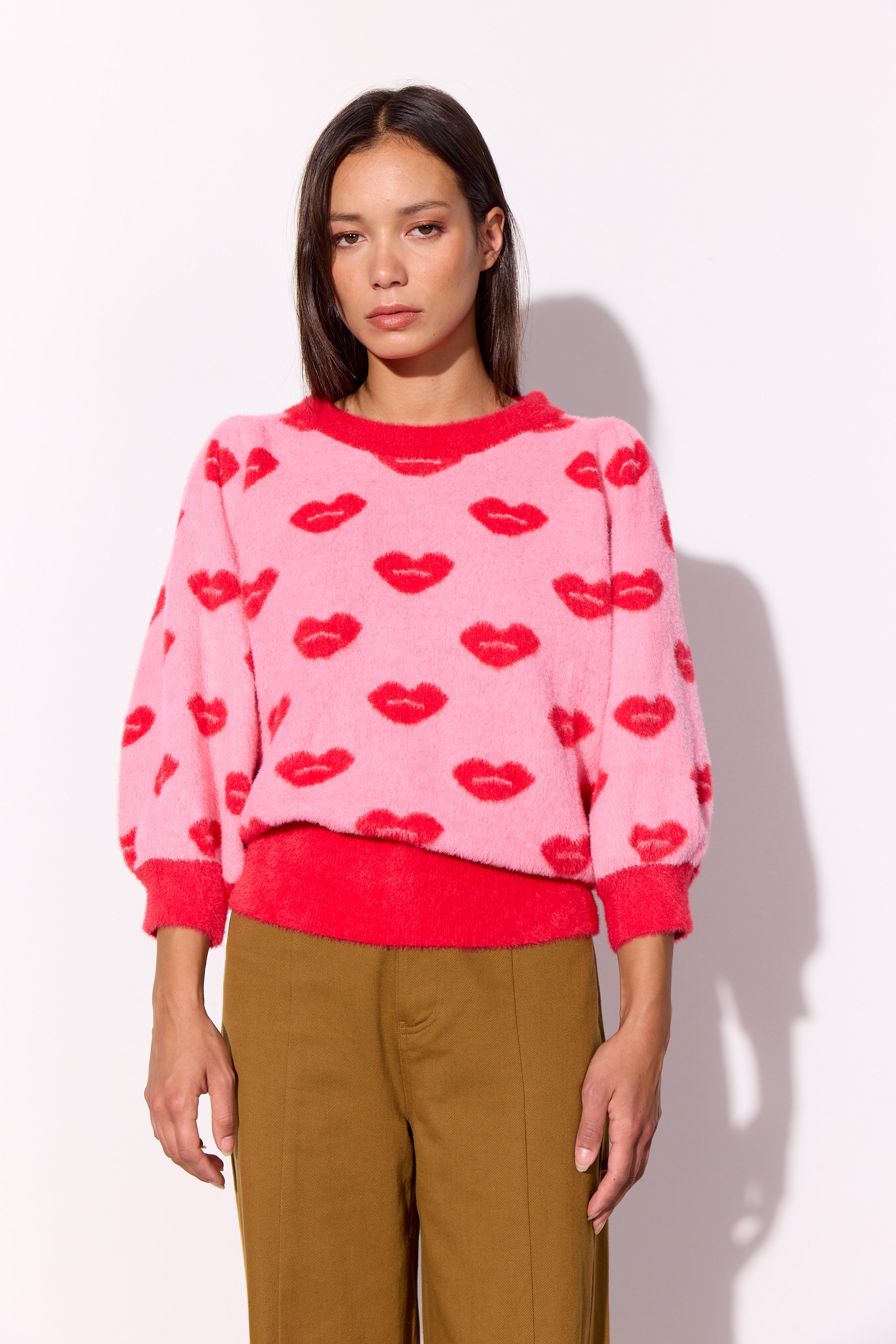 HUNKØN Lilou Blouse Bluser Kiss Me Art Print