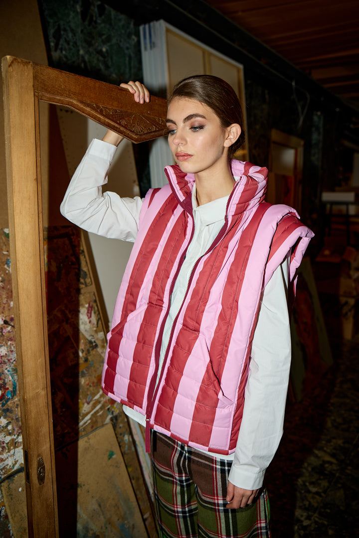 HUNKØN Merle Short Vest Vests Red Striped