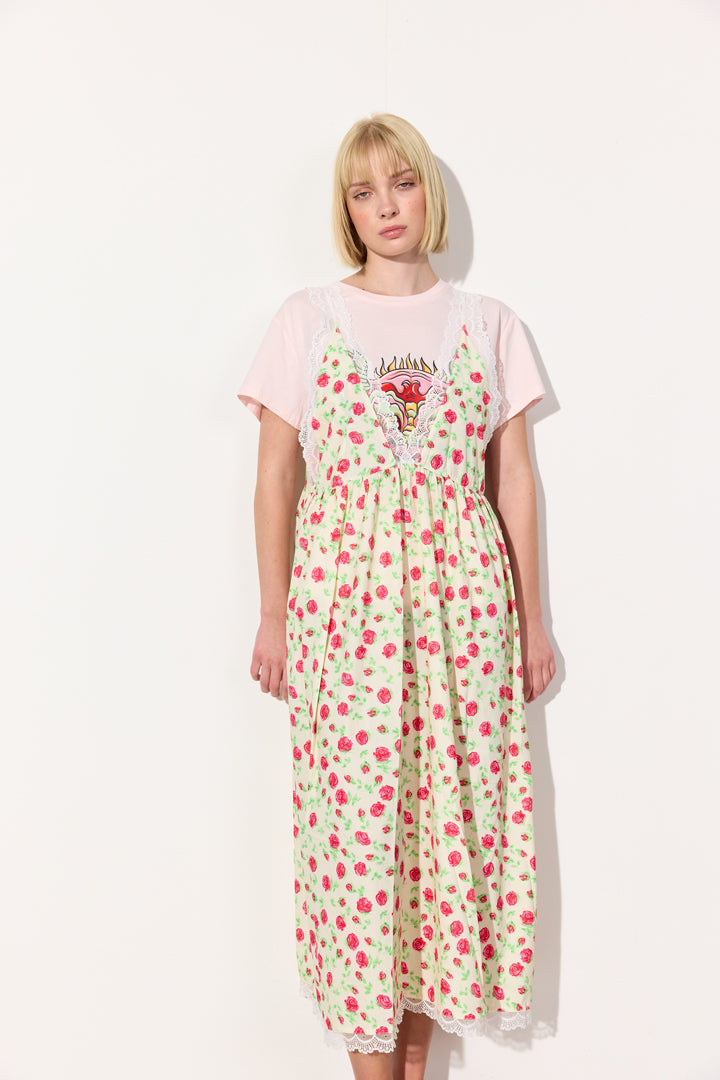 HUNKØN Nanna Oversized Dress Kjoler White floral