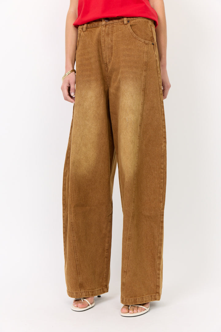 HUNKØN Renata Barrel Jeans Bukser Brown