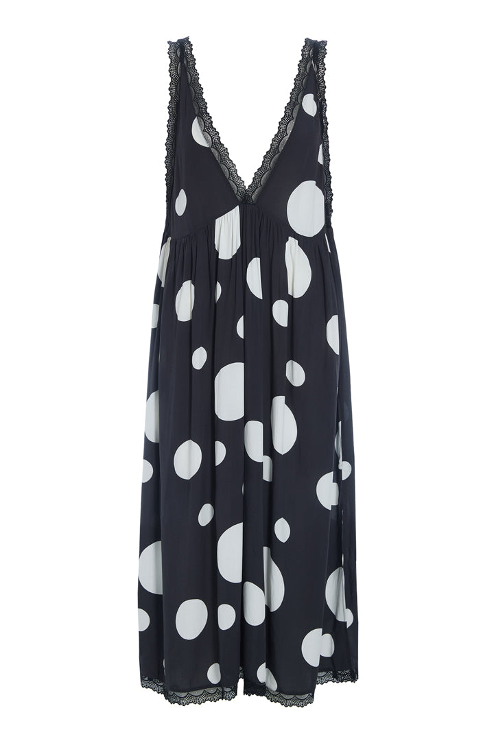 HUNKØN Salem Dress Kjoler Black