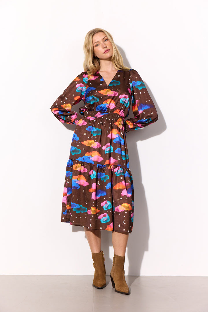 HUNKØN Sonja Dress Kjoler Cocoa Sky Art Print