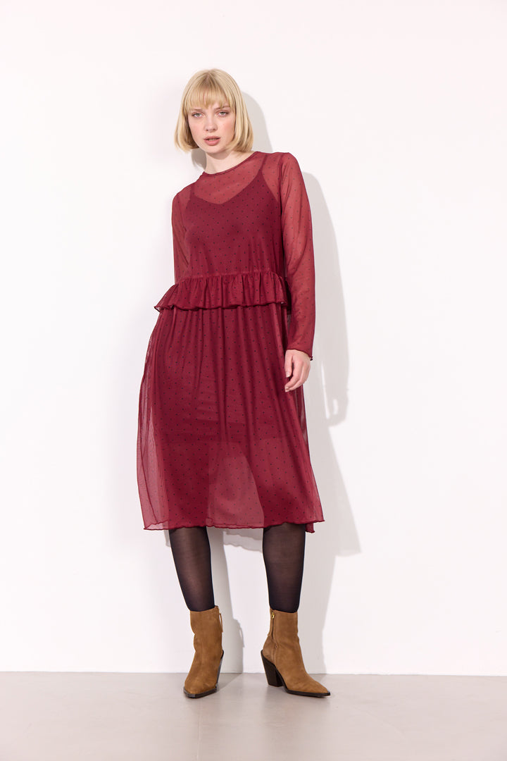 HUNKØN Tova Mesh Dress Kjoler Zinfandel