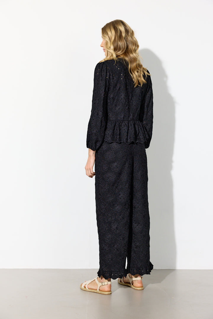 HUNKØN Vanya Shirt Skjorter Black